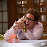 Donnie Azof (Jonah Hill) z filmu Vlk z Wall Street a jeho dioptircké brýle s želvovinou.